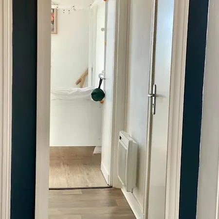 Apartament Lumineux Vue Et Avec Balcon