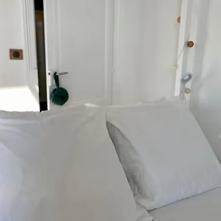 Studio Lumineux Vue Mer Et Plage Avec Balcon Apartment